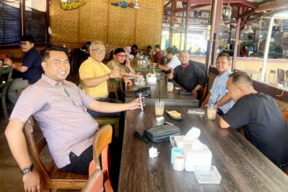 Rekanan UMKM di Lingkungan Pemprov Riau saat melakukan pertemuan untuk minta kepastian pembayaran kepada Pemerintah Provinsi Riau.